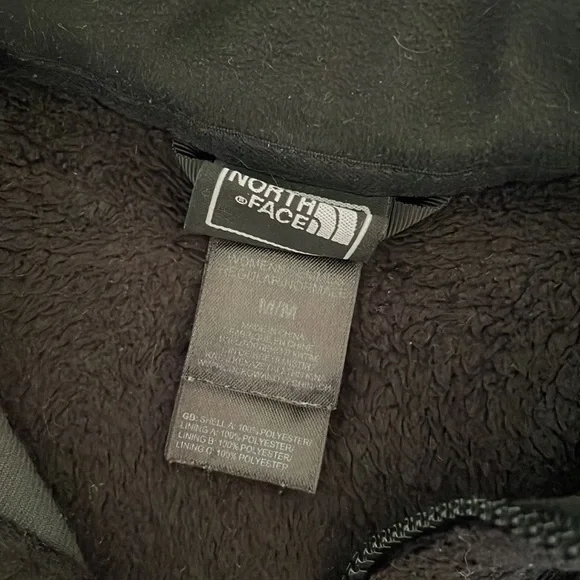 The North Face fleece jacket - Picture 3 of 9